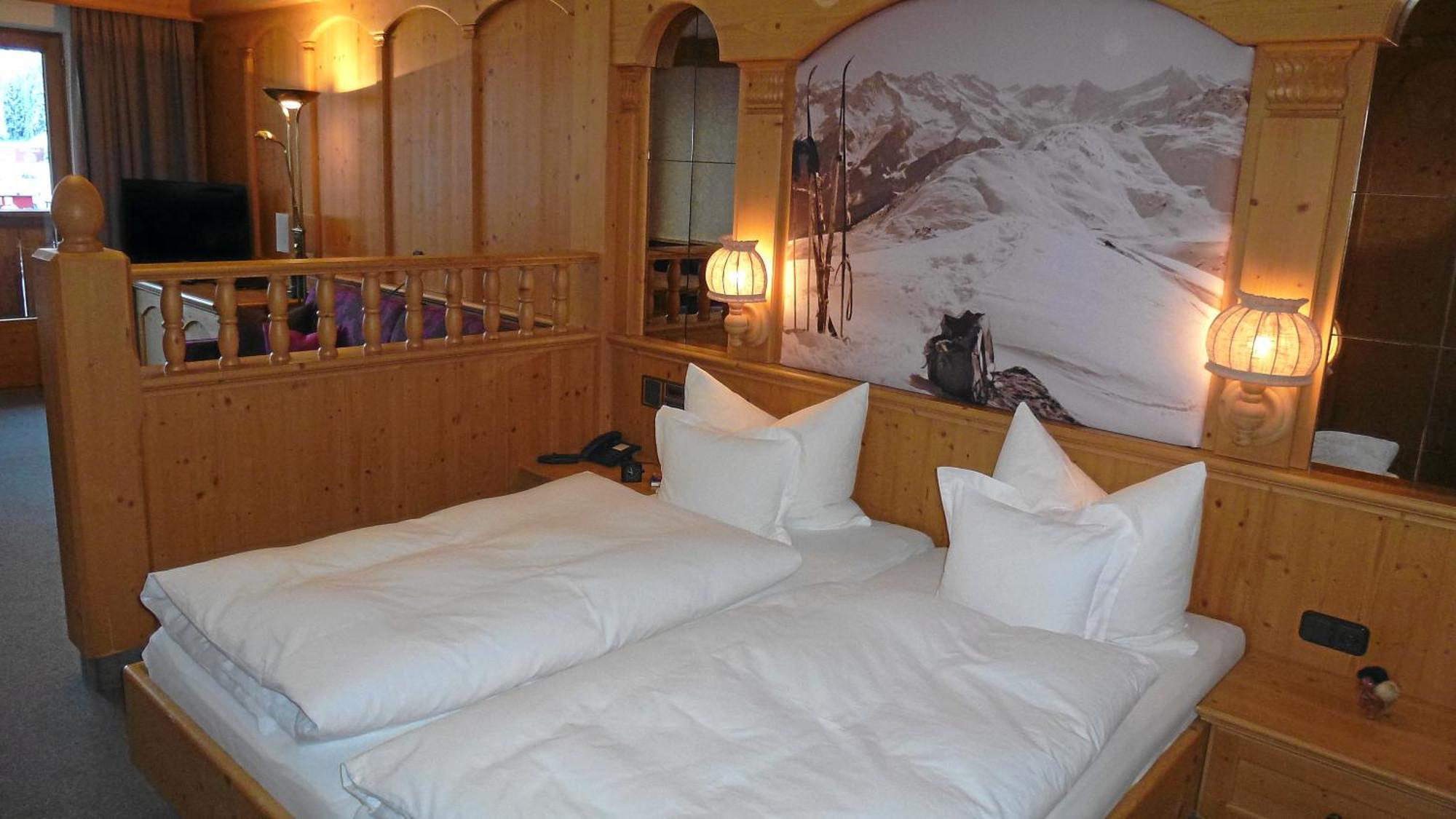 Hotel Almhof Hochfugen Rom bilde