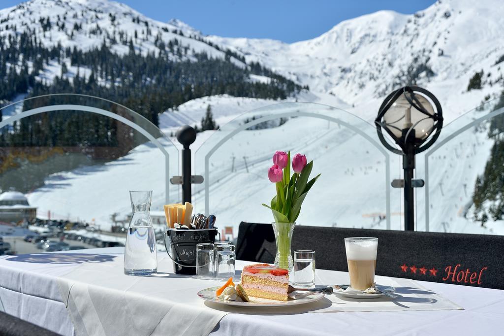Hotel Almhof Hochfugen Eksteriør bilde